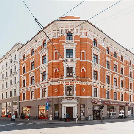 Apartment Luxurious - Near Old Town Riga